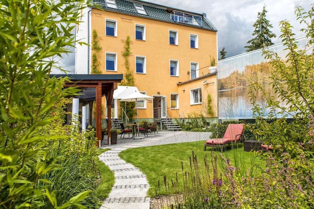 Sonn'Idyll Hotel & Saunalandschaft 라테노브 외부 사진