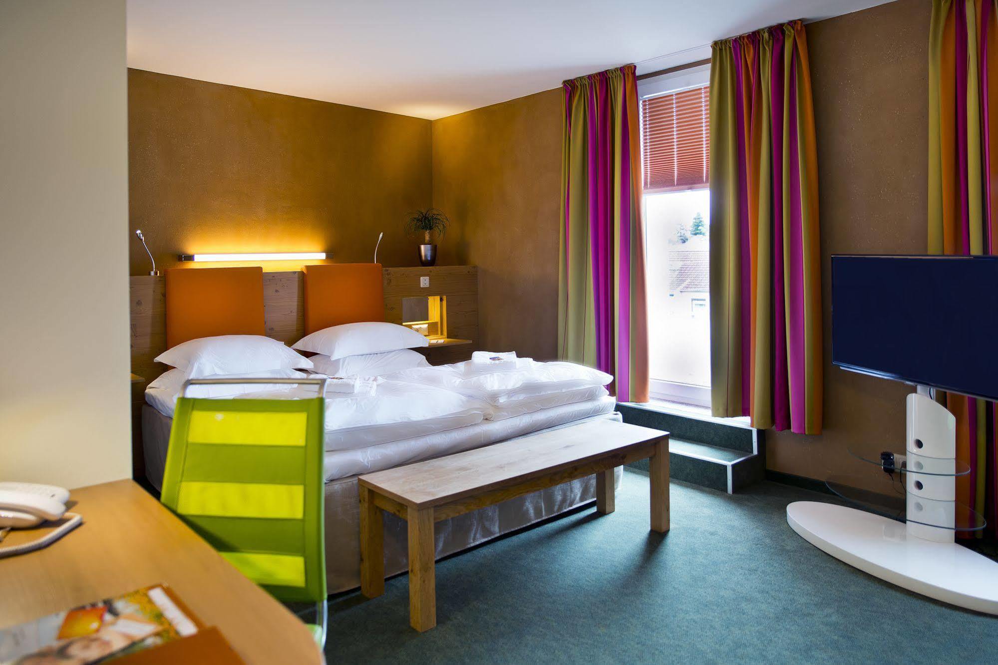 Sonn'Idyll Hotel & Saunalandschaft 라테노브 외부 사진
